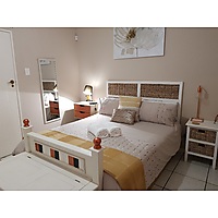 AAA!!  Zonnevanger Guesthouse image